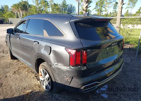 2022 Kia Sorento S из США, поврежденный, VIN 5XYRL4LC9NG148936